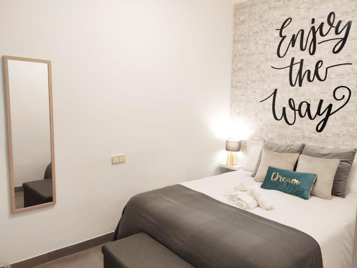 Cozy Flat Granada Cathedral Apartment Luaran gambar