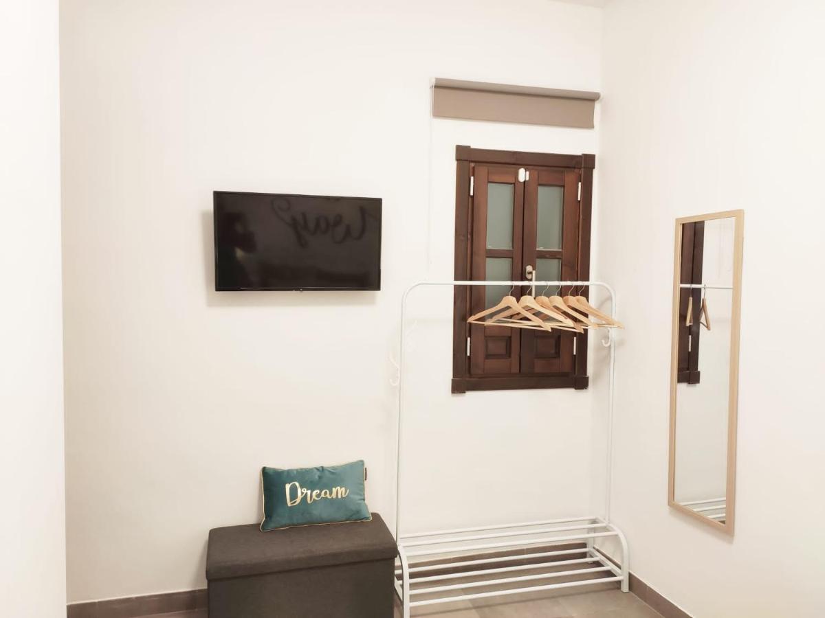 Cozy Flat Granada Cathedral Apartment Luaran gambar